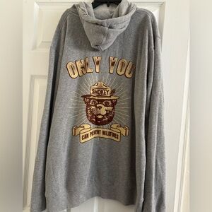 🔥 Smokey Bear “Only You Can Prevent Wildfires” Zip Hoodie – Size 2XL